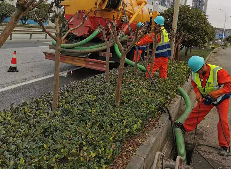 金湾市政管道清淤
